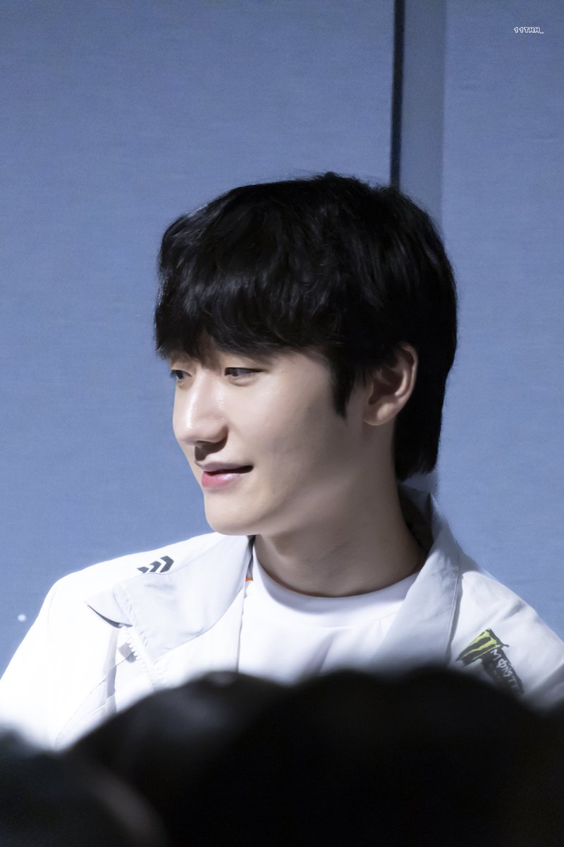 EleventhH__'s tweet photo. 250808 hle vs kt

#Peanut #피넛 #한왕호 https://t.co/nFwFGRDncl