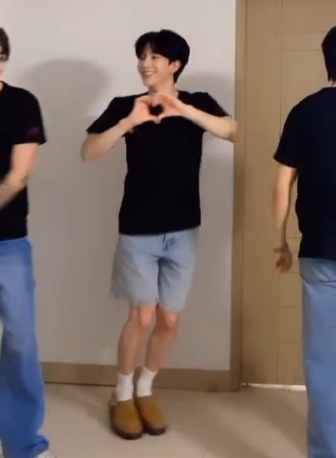 youdukkj's tweet photo. 남자 또 성장하심🫣 https://t.co/js32JSIgqN