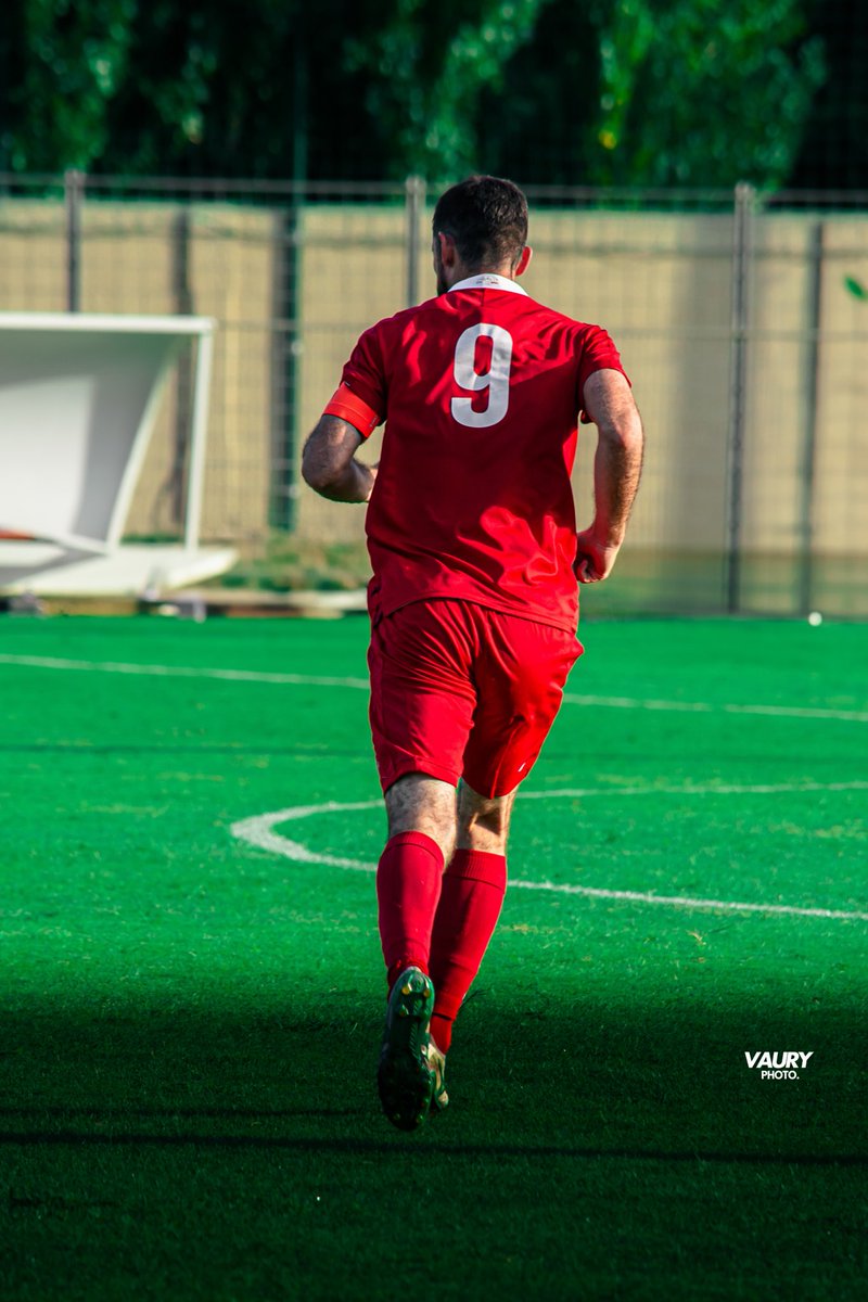 vauryphoto's tweet image. ⚔️🐊