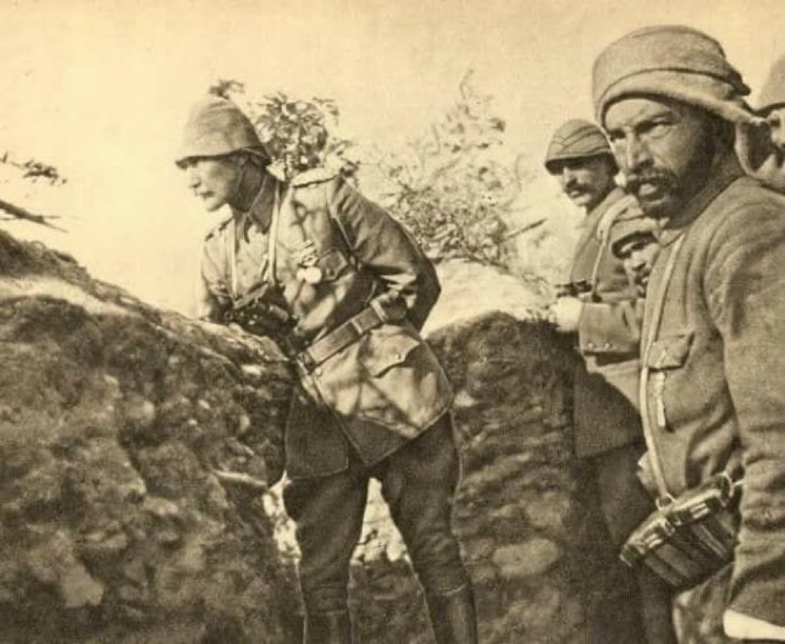 TarihteOan's tweet photo. 🇹🇷Çanakkale’yi geçilmez kılan, tarihin dönüm noktalarından biri #AnafartalarZaferi’mizin 110. yılı kutlu olsun! https://t.co/uUMYjcW9LV