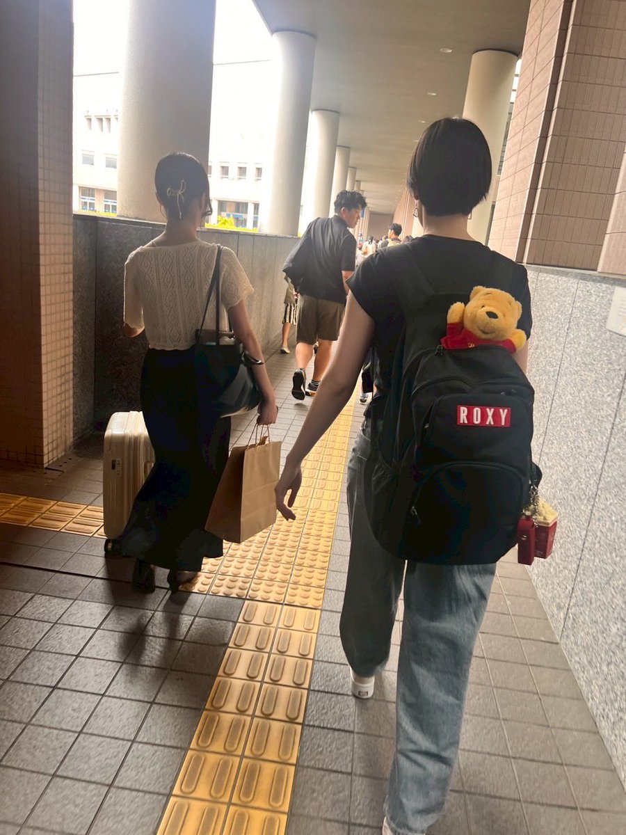kadora_dora's tweet photo. 全日本合唱コンクール三重県大会でした🌵香良洲自動車学校は金賞🐟そして三重県合唱連盟理事長🐳を頂くことができました😡🧶💦中部大会も頑張ります‼️🍄
って感じで、今日はまじめな感じで投稿してみました😁どうかな😁🥑？？ https://t.co/V0hp5BvH9N