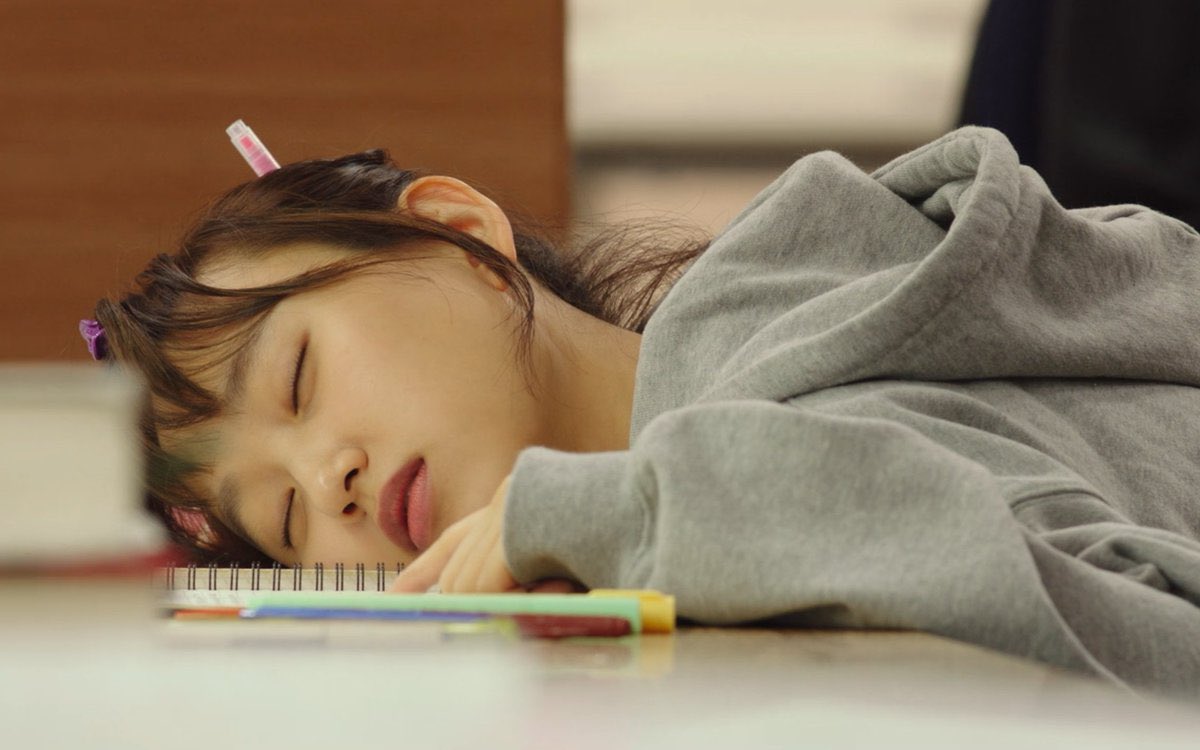 gemis0da's tweet image. uni life