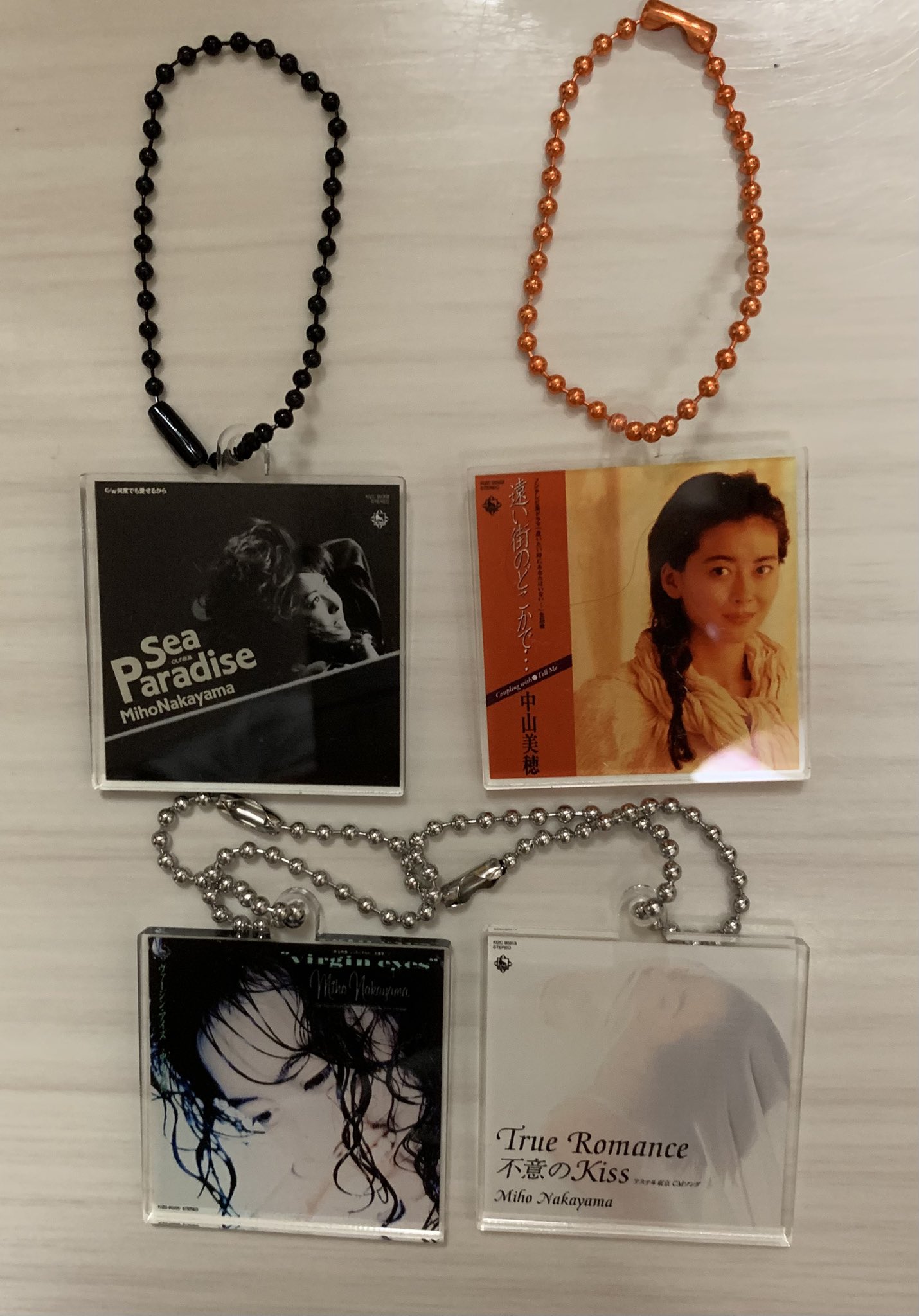 中山美穂 シングルジャケットアクリルキーホルダー 12種類 中山美穂