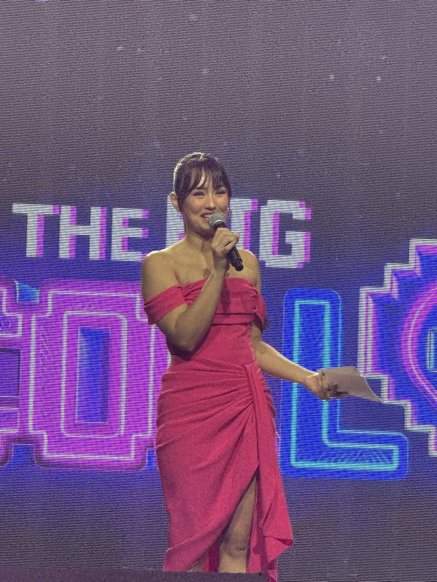 misskhaite's tweet photo. jas with bangs, omg so pretty!! 😭💗

@jasscalesofc @TeamJasOFC 

#PBBCollab #TheBigColLove #ColLoveFancon #ColLoveSaAraneta https://t.co/P0mqgoLBQz
