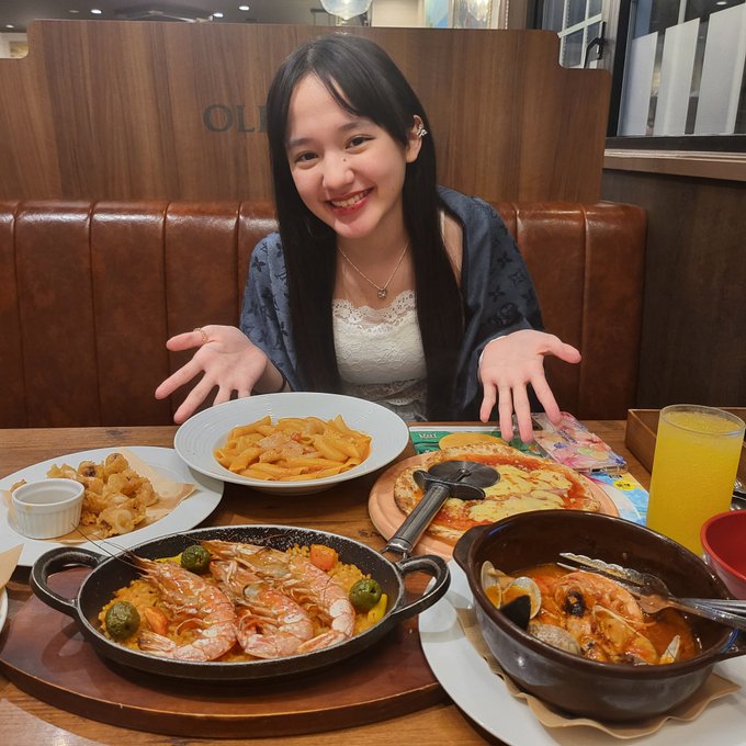 Twitterのコスプレ画像27