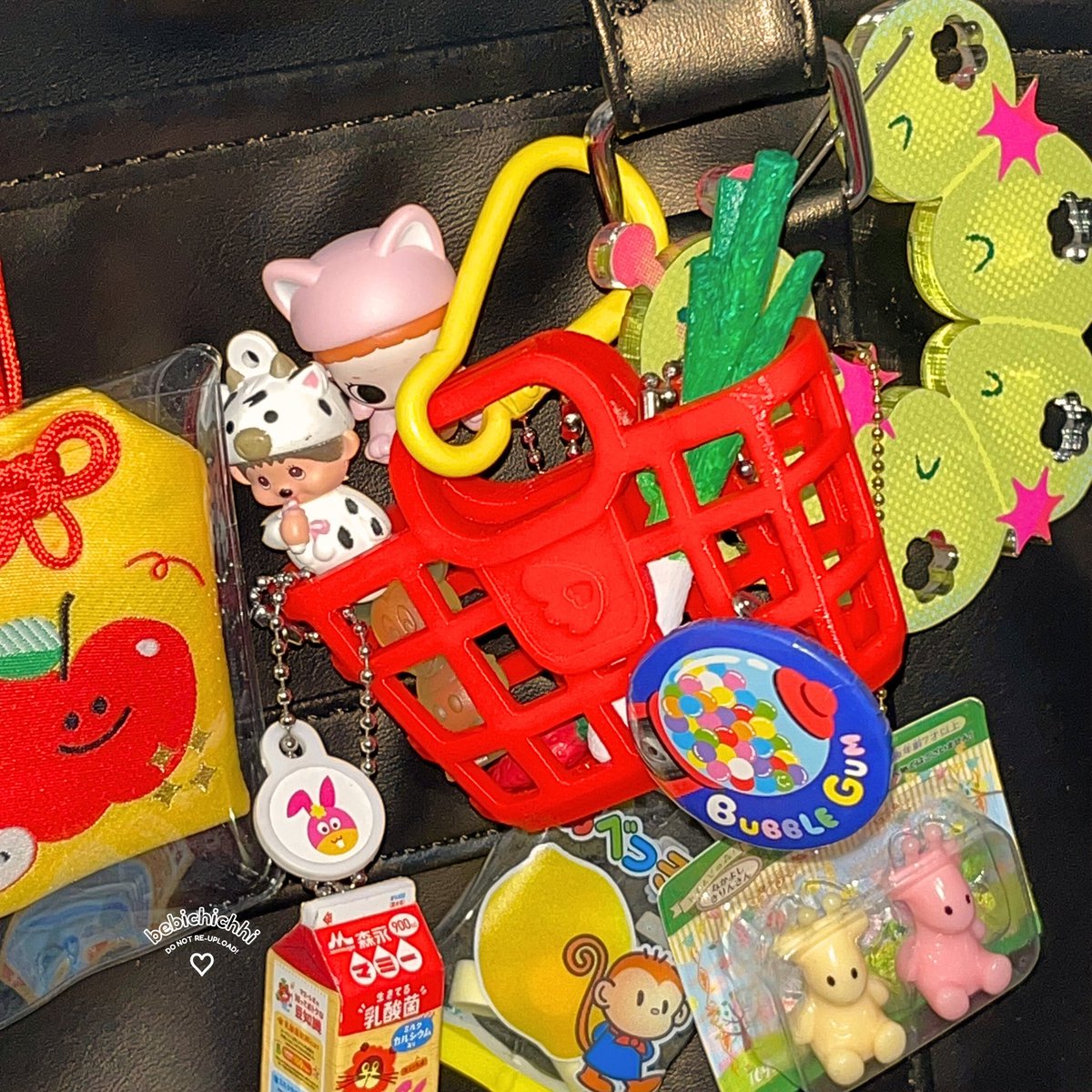 bebichichhi's tweet image. grocery shopping.