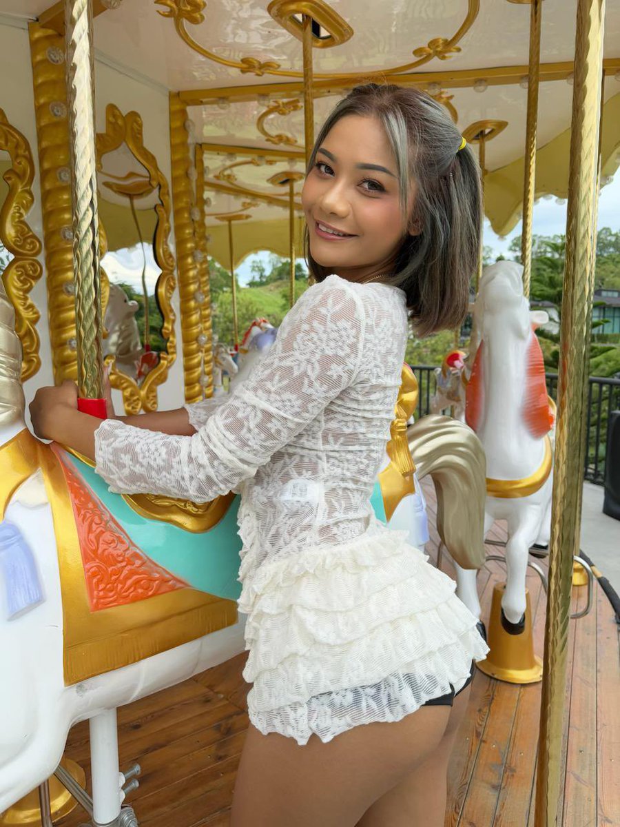 innocence in white, trouble underneath 🔥