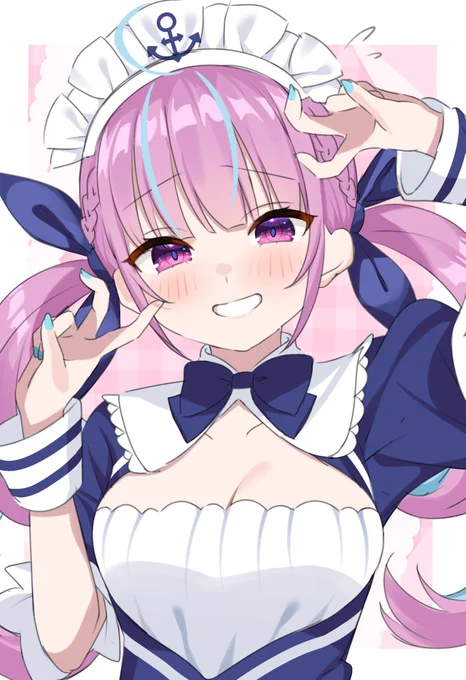 に、にひひ…