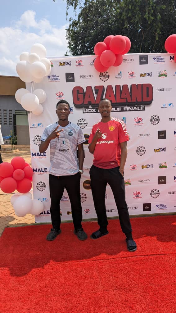 IamRonaldMusisi's tweet photo. @Davidblossomz21 we dea
#UOXLEAGUE
#BULENGA https://t.co/WSv0Wirrdg