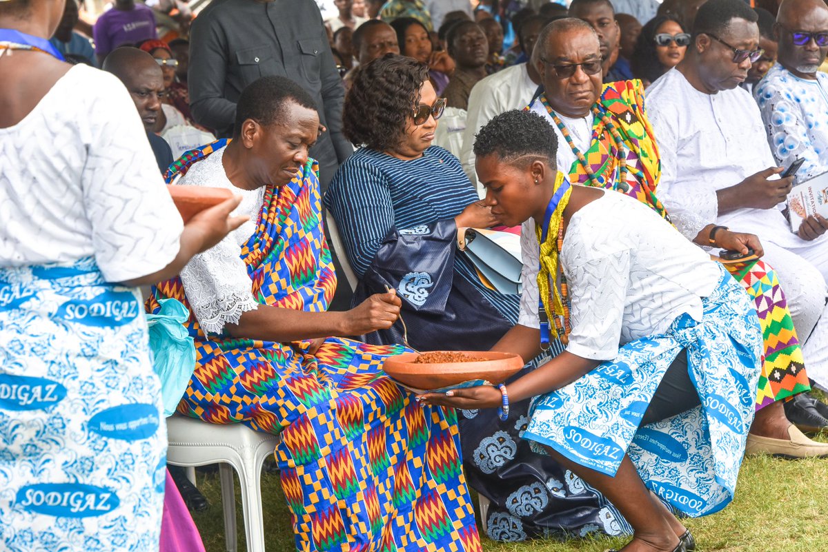 kodjo_adedze's tweet photo. La 53ᵉ édition de la fête traditionnelle #Ayiza a mobilisé, ce samedi 9 août 2025 au stade Docteur Kaolo de Tsévié, les filles et fils de la préfecture de Zio dans un élan d’unité, de fierté de l’héritage culturel, de résilience et de prospérité.

#Ayiza2025 #ZioUniRésilientProspère #CultureEtDéveloppement