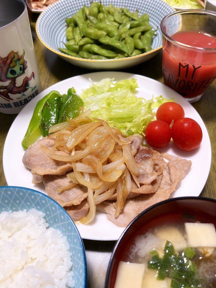 msmn317's tweet photo. 今日のごはん🍚
・豚肉のしょうが焼き
・高野豆腐ともずくのお味噌汁
・枝豆
・トマトジュース
＃今日のごはん ＃お腹ペコリン部 #おうちごはん ＃自炊 #Twitter家庭料理部 #X家庭料理部 https://t.co/QhNeNj1ZJv