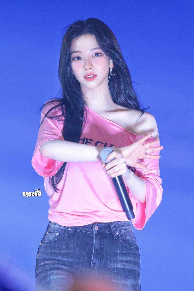 250810

#aespa #KARINA
 #Karina  #Karina #카리나 #aespa #에스파