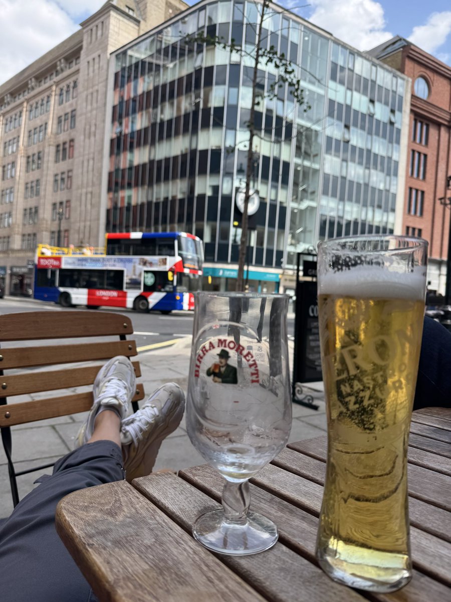 slika vrijedna 150 bivših HRK 😂