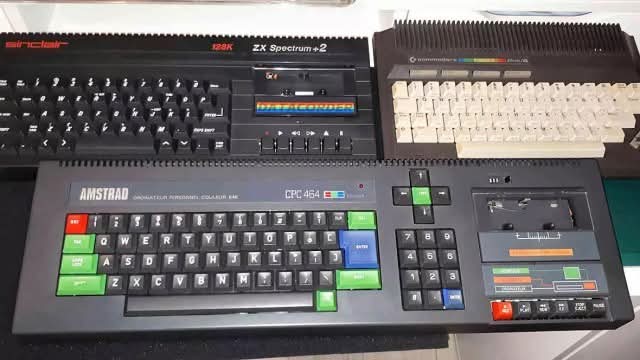 AcademiaFriki's tweet image. 🎮 ¿Tuviste un Amstrad, un Spectrum o eras del bando Commodore? ¡Defiende tu máquina con orgullo!
#RetroComputing #AcademiaFriki #NostalgiaDigital
