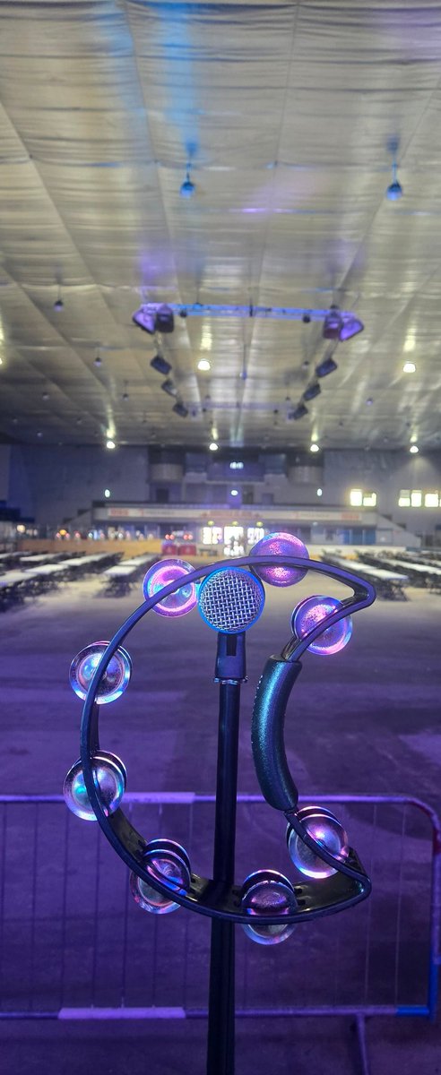Definitely Oasis - Oasis Tribute Band (@defooasis) on Twitter photo Round three <a href="/MurrayfieldIA/">Murrayfield Ice Arena</a> <a href="/BoneheadsPage/">Paul Arthurs.</a> fancy it? Free tickets for all Oasis live 25 crew / musicians πππ΄σ §σ ’σ ³σ £σ ΄σ ΏπΈπΆ
#oasis #live25 #edinburgh #murrayfield Round three <a href="/MurrayfieldIA/">Murrayfield Ice Arena</a> <a href="/BoneheadsPage/">Paul Arthurs.</a> fancy it? Free tickets for all Oasis live 25 crew / musicians πππ΄σ §σ ’σ ³σ £σ ΄σ ΏπΈπΆ
#oasis #live25 #edinburgh #murrayfield