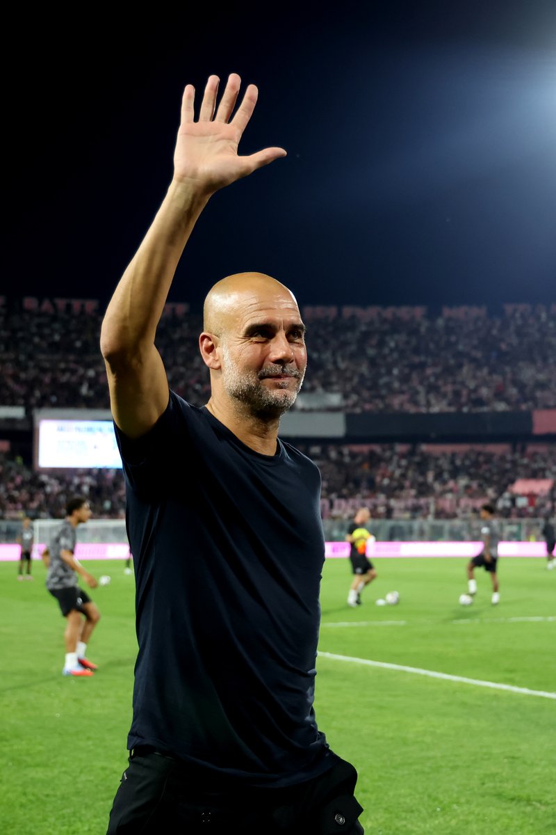 🗣️ Pep Guardiola: "Michael Jordan sonrası dönemden en çok beğendiğim oyuncular Stephen Curry, Luka Doncic ve LeBron James."