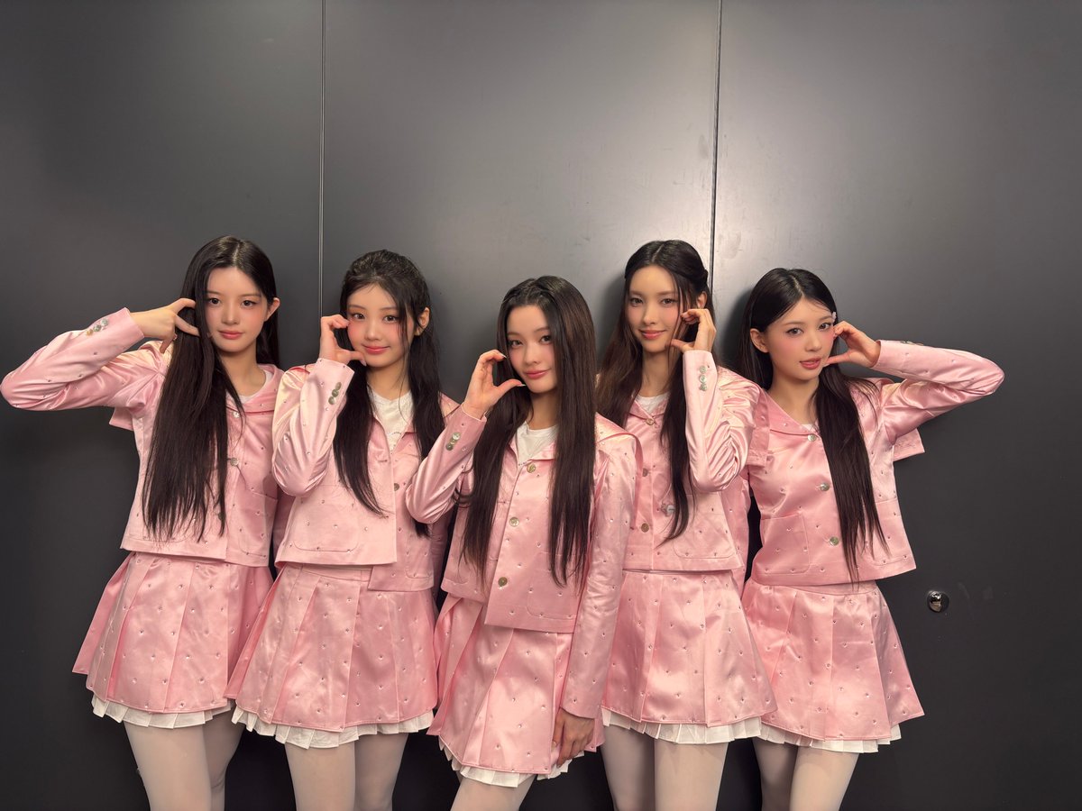 ILLIT GLITTER DAY IN JAPAN トートバッグ NEWS | ILLIT JAPAN OFFICIAL SITE
