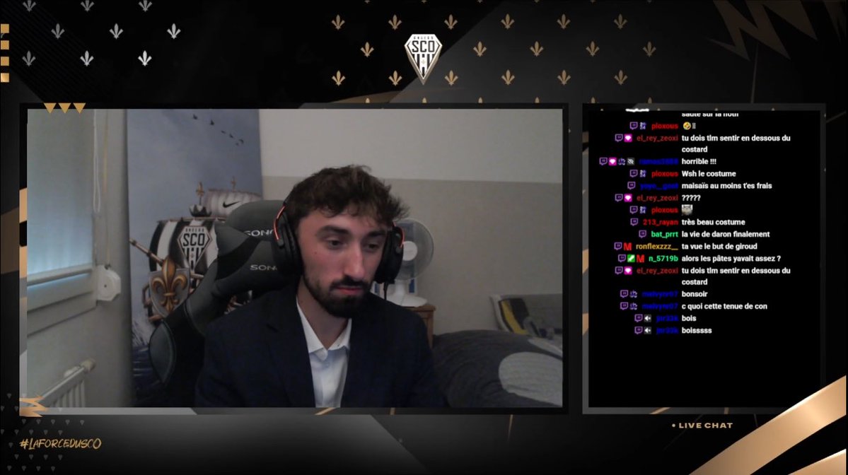 MaatM (@_maatm_) on Twitter photo JOUR HISTORIQUE !
RENDEZ-VOUS À 18h55 en live pour finir de regarder la coupe du monde FC 25 🏆🔜
Tous derrière <a href="/Bricemsnn/">Vitality Brice</a> qui joue sa 1/2 à 20h heure française 🇫🇷🇫🇷
Venez soit en mode « ultra » avec vos maillots, soit en mode « hools » habillé en noir soit en costume 🤝 JOUR HISTORIQUE !
RENDEZ-VOUS À 18h55 en live pour finir de regarder la coupe du monde FC 25 🏆🔜
Tous derrière <a href="/Bricemsnn/">Vitality Brice</a> qui joue sa 1/2 à 20h heure française 🇫🇷🇫🇷
Venez soit en mode « ultra » avec vos maillots, soit en mode « hools » habillé en noir soit en costume 🤝