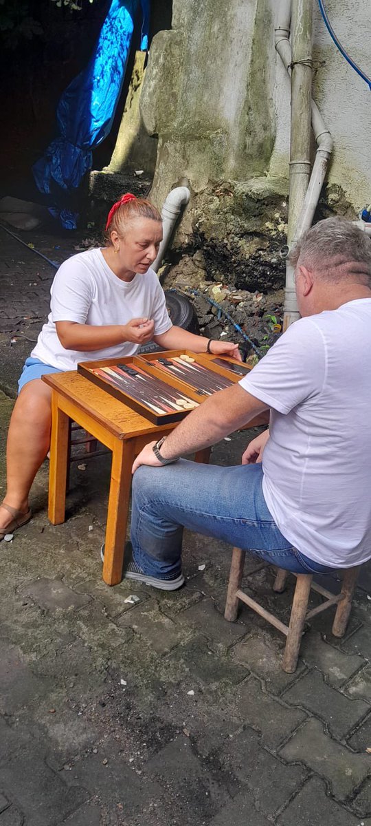 Geleneksel tavla turnuvamızı gerçekleştirdik. Turnuvaya katılan ve dereceye giren vatandaşlarımıza teşekkür ediyoruz. 

#halkınfestivali20yaşında