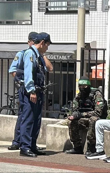 Japanse cosplayer verkleed als hamas