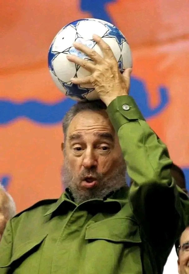 LunaR (@luna_r94567) on Twitter photo Tu ejemplo sigue presente en el cada cubano . #FidelVive. <a href="/GHNordelo5/">Gerardo Hdez. Nordelo</a> <a href="/Nol17878Alvarez/">Yan Tunas</a> <a href="/YonyCuba120887/">Yony Cuba</a> <a href="/Vicente73977721/">Vicente Leal 🇨🇺🇵🇸🇧🇷🇻🇪🇳🇮</a> @teres Tu ejemplo sigue presente en el cada cubano . #FidelVive. <a href="/GHNordelo5/">Gerardo Hdez. Nordelo</a> <a href="/Nol17878Alvarez/">Yan Tunas</a> <a href="/YonyCuba120887/">Yony Cuba</a> <a href="/Vicente73977721/">Vicente Leal 🇨🇺🇵🇸🇧🇷🇻🇪🇳🇮</a> @teres