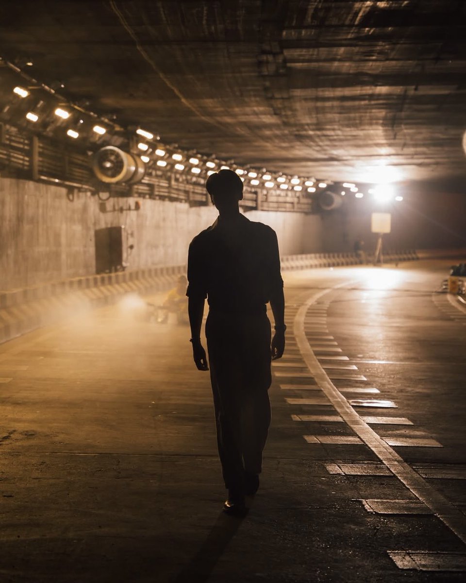 ที่มาของคำว่า หล่อยันเงา