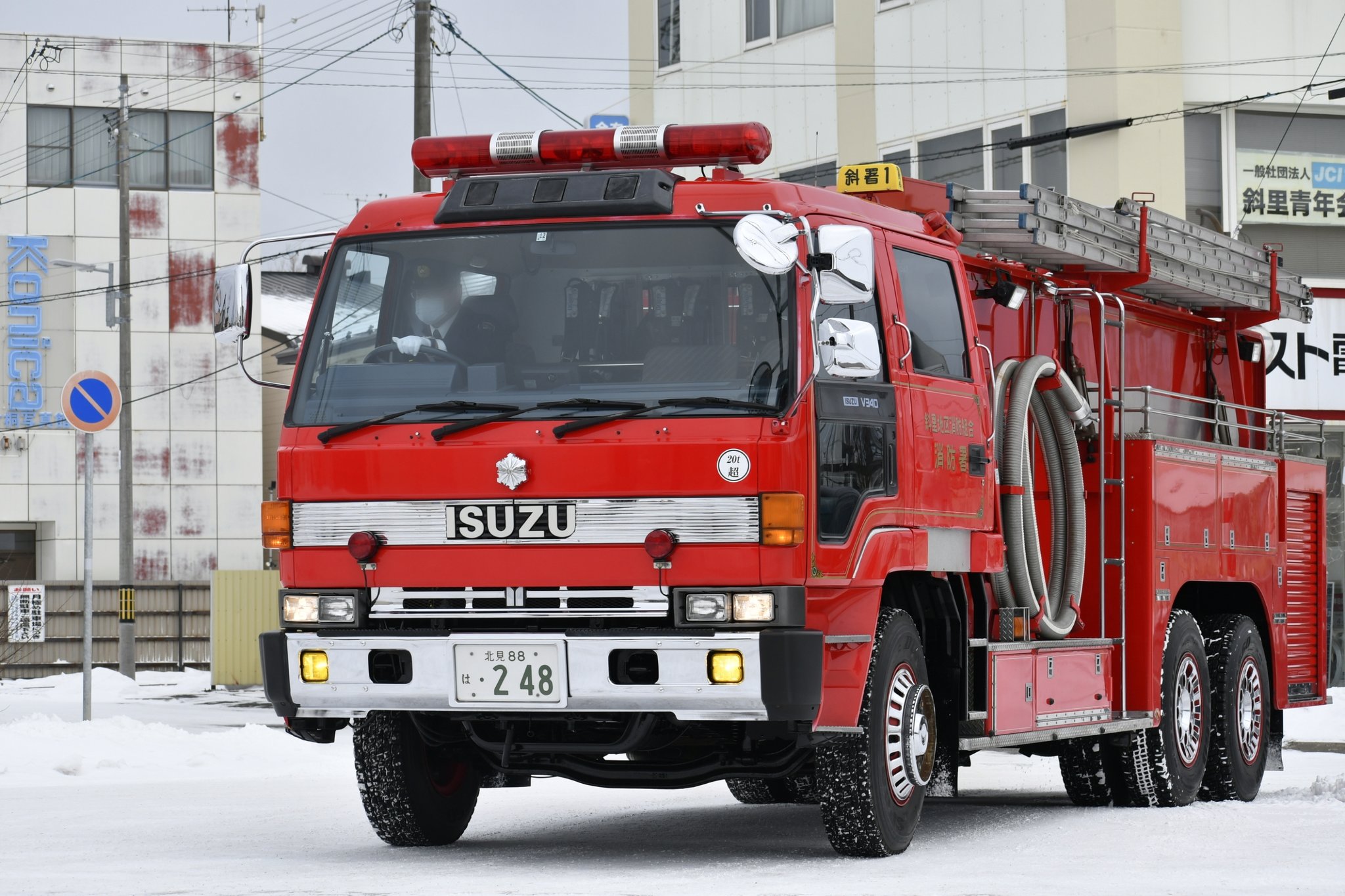 MF10L33 (@ashigara178) / X