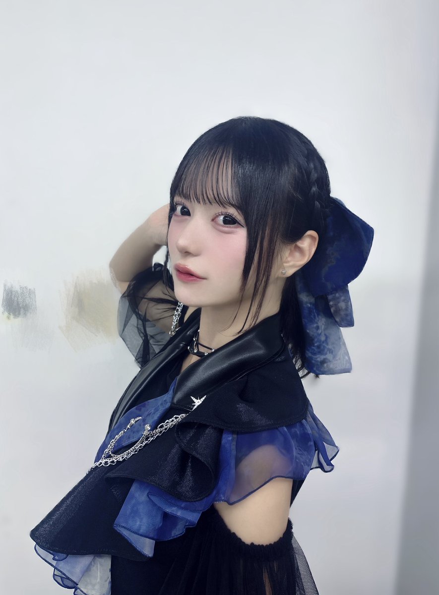 新衣装𓂃 𓈒𓏸💙⛓️