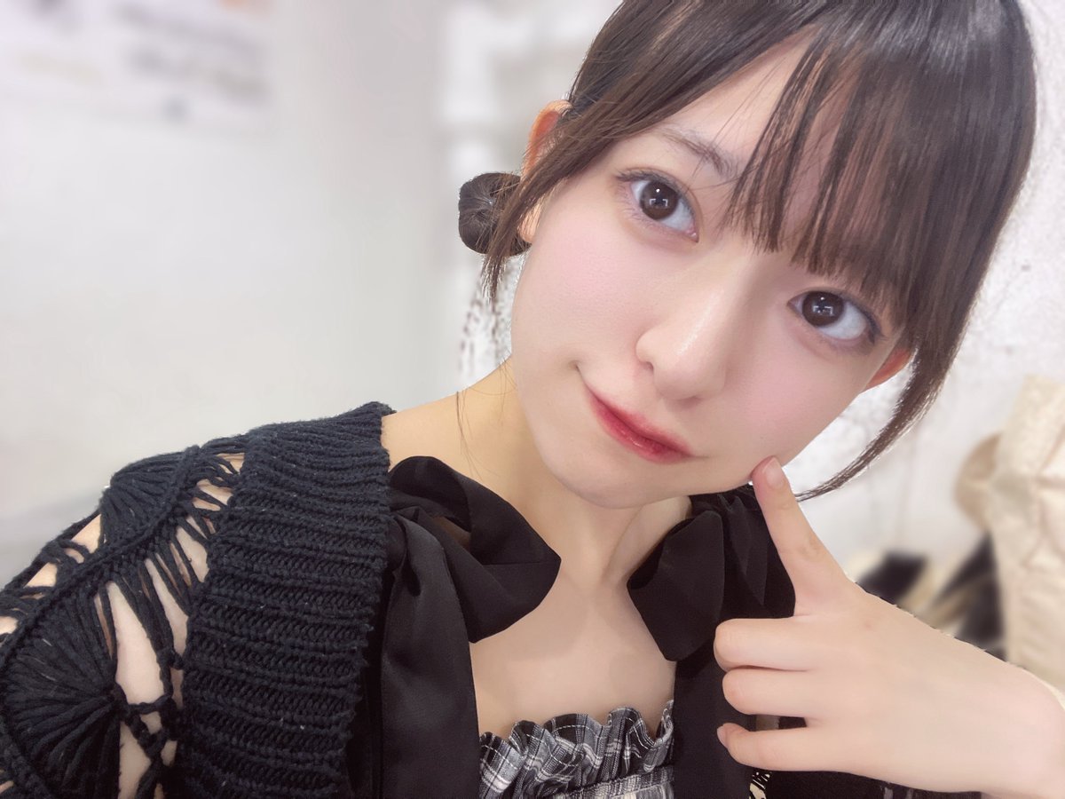 撮影会ありがとうございました☺︎！
みんなと話せて今日も楽しかった🍣
差し入れも嬉しかったよ〜ありがとう！
また9月も撮影会やる予定なので🗓️チェックしててねん！