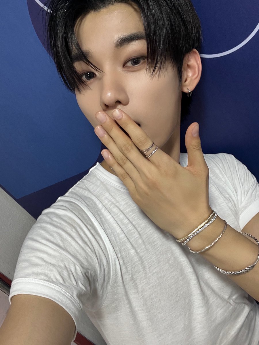 Ktown4u POP-UP STORE ラキドロ EVNNE イジョンヒョン Ktown4u POP-UP STORE ラキドロ EVNNE イジョンヒョン