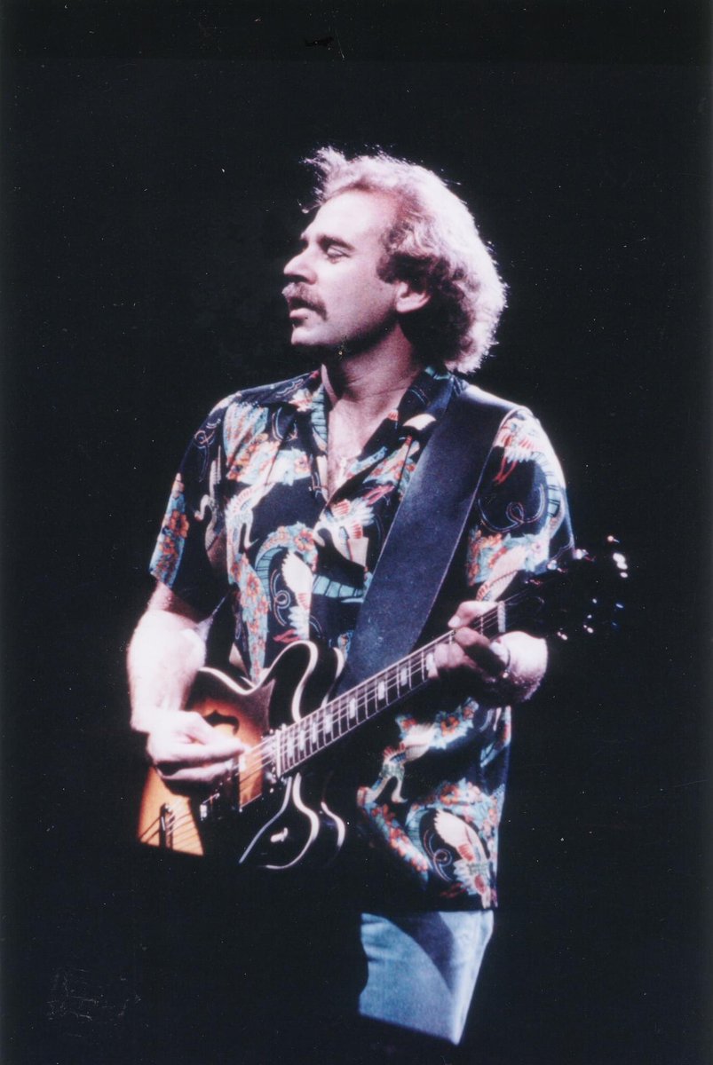 I enjoy this life as a jester
Seems to keep me movin' around
Like the wind that blows
Tide that flows
Have my ups and downs

All a part of some strange plan I'm sure
Start a new chapter each day
Honey, love gets lost, time gets tossed
'Cause we've both got our own different ways