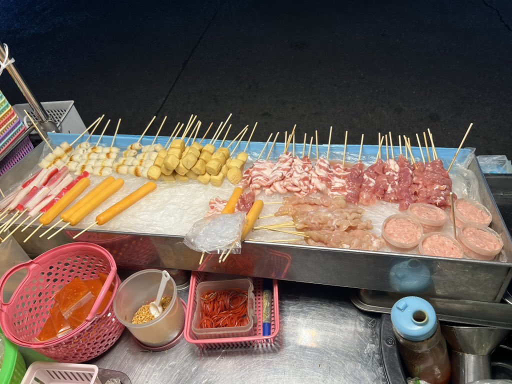 Issarapap92's tweet image. ว่าไงเลยมาหาไรทำ ชาบูเสียบไม้ มาเร็วอุดหนุนใกล้หมดละ #ต้าวPlus+++