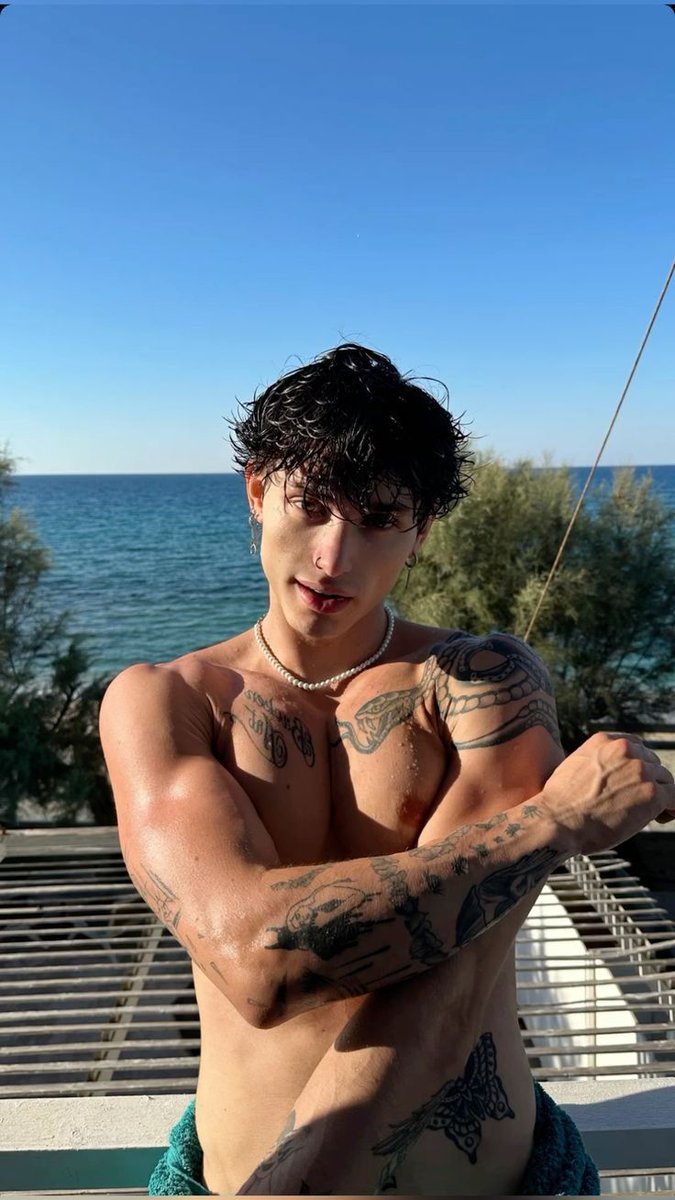 KaotikAxl's tweet image. 