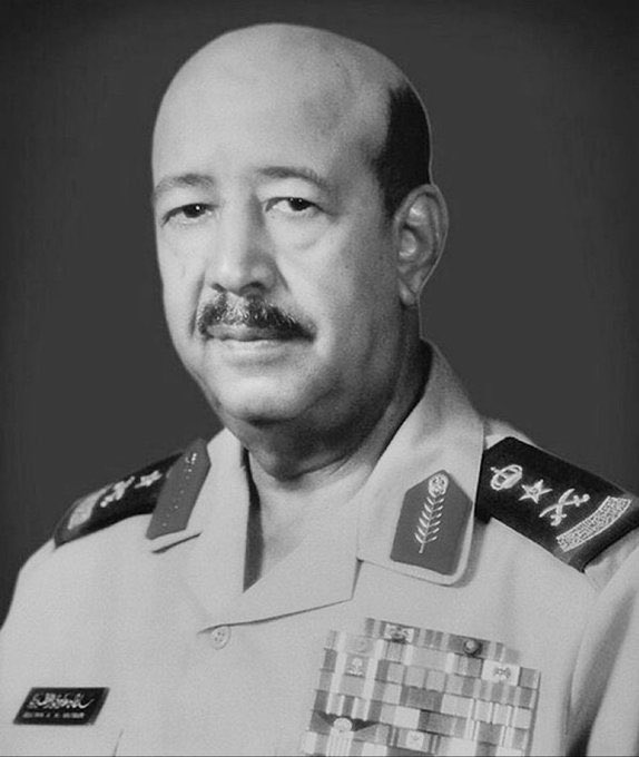 إِنَّا لِلَّهِ وَإِنَّا إِلَيْهِ رَاجِعُونَ

رحم الله #معالي_الفريق_ركن_سلطان_بن_عادي 

أسأل الله ان يرحمه وأن يغفر له ويسكنه الفردوس الأعلى من الجنه …