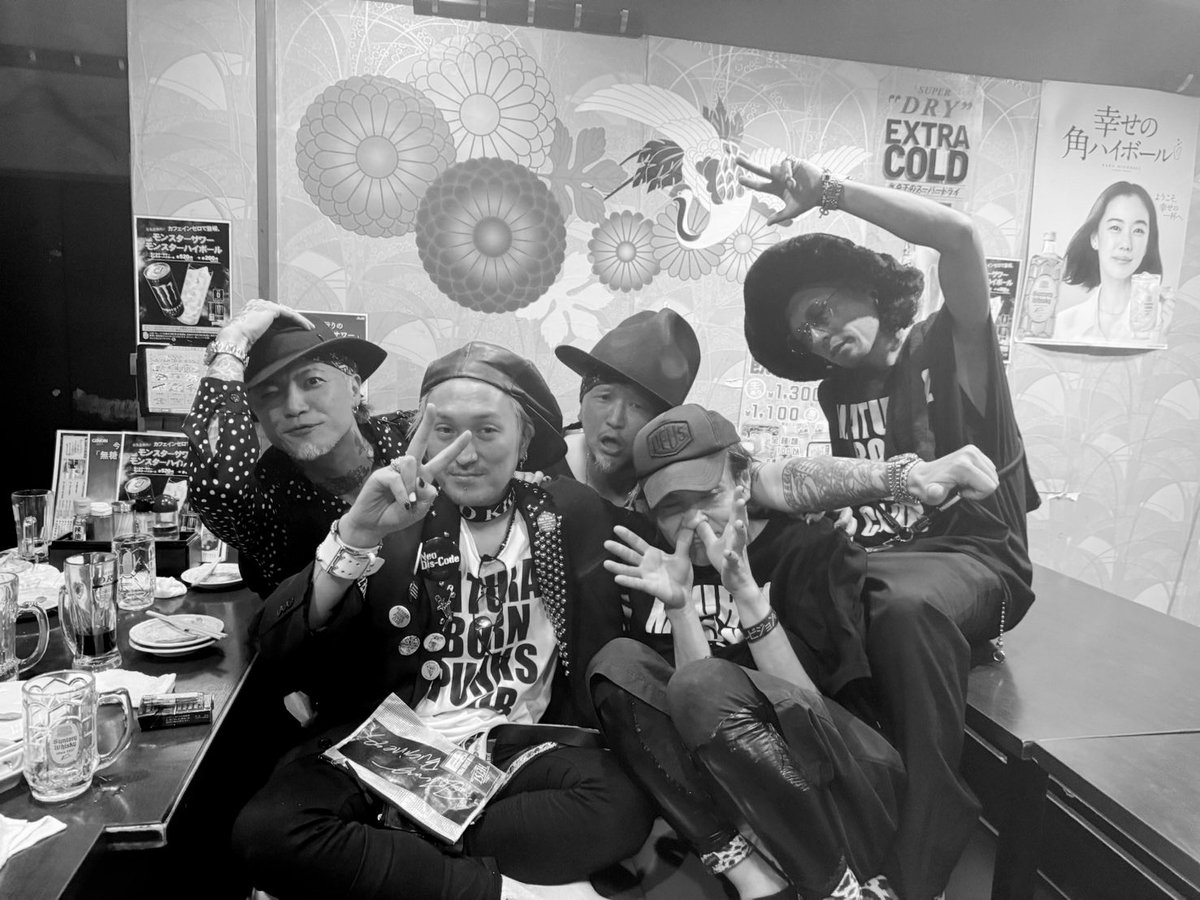 昨夜はtDaHF×JOHNNYBUSINESS×HEIST

NATURAL BORN PUNKS CLUB Vol.2にご来場頂き誠にありがとうございました🔥🔥

メンバー写真撮り忘れまして、打ち上げ写真を！笑