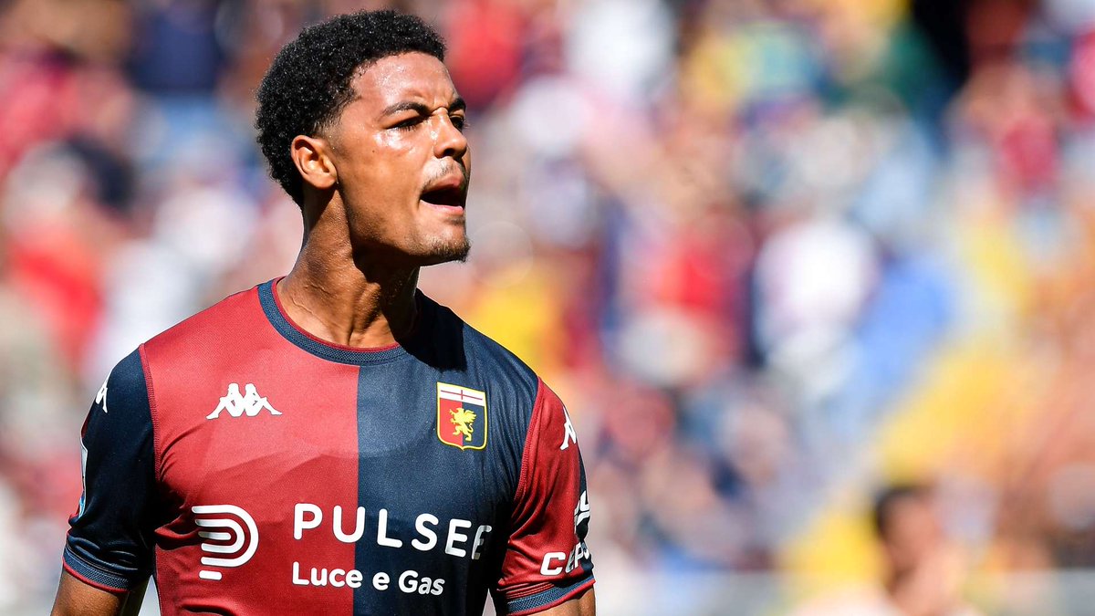 RaffaeleAmato14's tweet photo. Milan - La trattativa per De Winter può avanzare velocemente. Nessun ostacolo per un accordo col belga, che può consentire ad Allegri anche di passare a tre dietro. Discussioni col Genoa che lo valuta sui 25 milioni. 20% alla Juve. @calciomercatoit https://t.co/ApR1rVaq0F