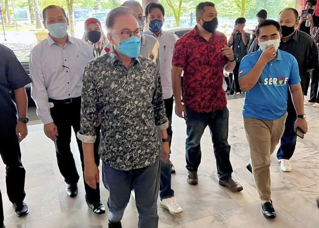 Selamat ulangtahun kelahiran Dato’ Seri <a href="/anwaribrahim/">Anwar Ibrahim</a>,

Terima kasih atas segala khidmat bakti. Moga Dato’ Seri sentiasa dilindungi Allah SWT, diberi kesihatan yang baik, dikurniakan kekuatan memimpin Malaysia dan Parti.

#Reformasi