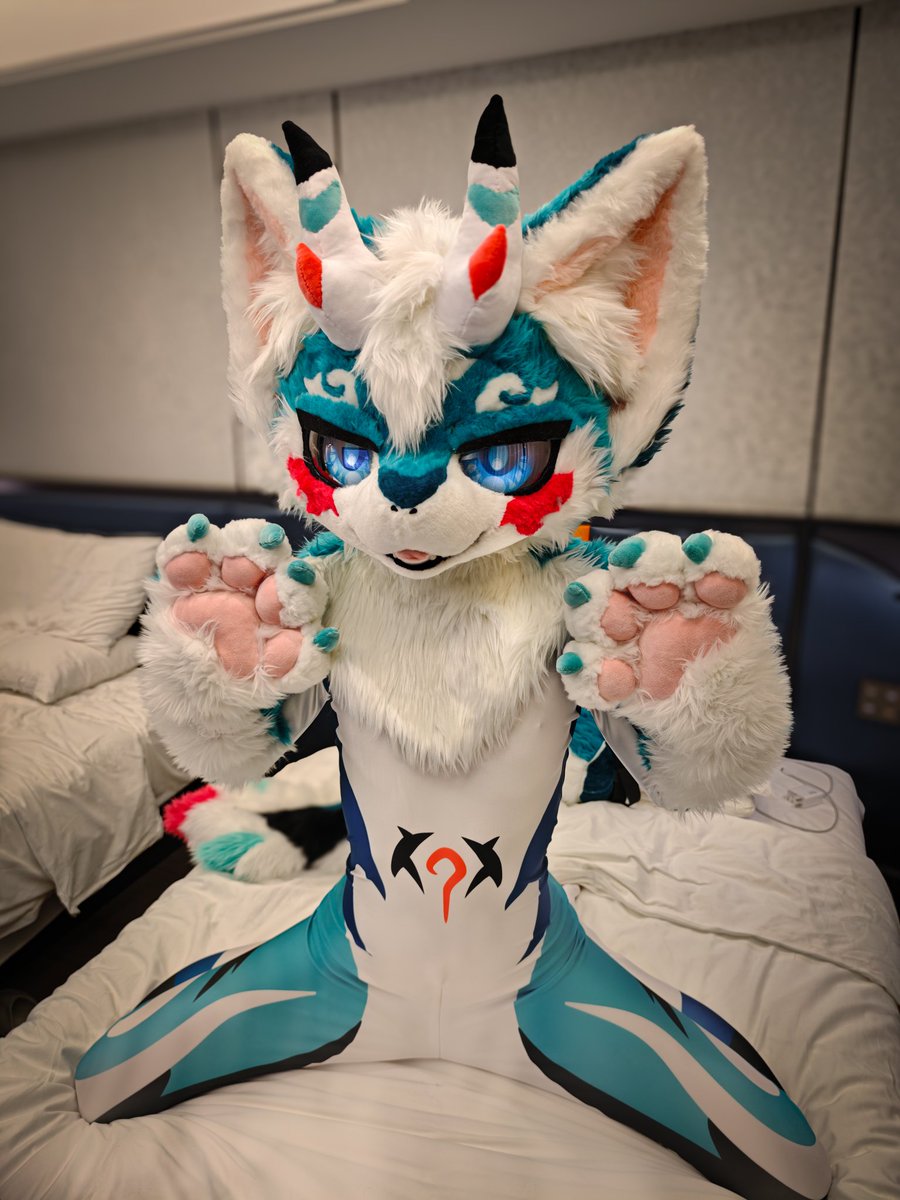 zentai🥵🥵🥵
#zentai #furry #fursuit