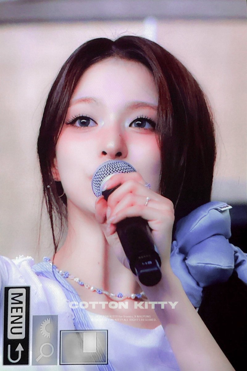 250810

#프로미스나인 #fromis_9 #이나경 #LeeNaGyung