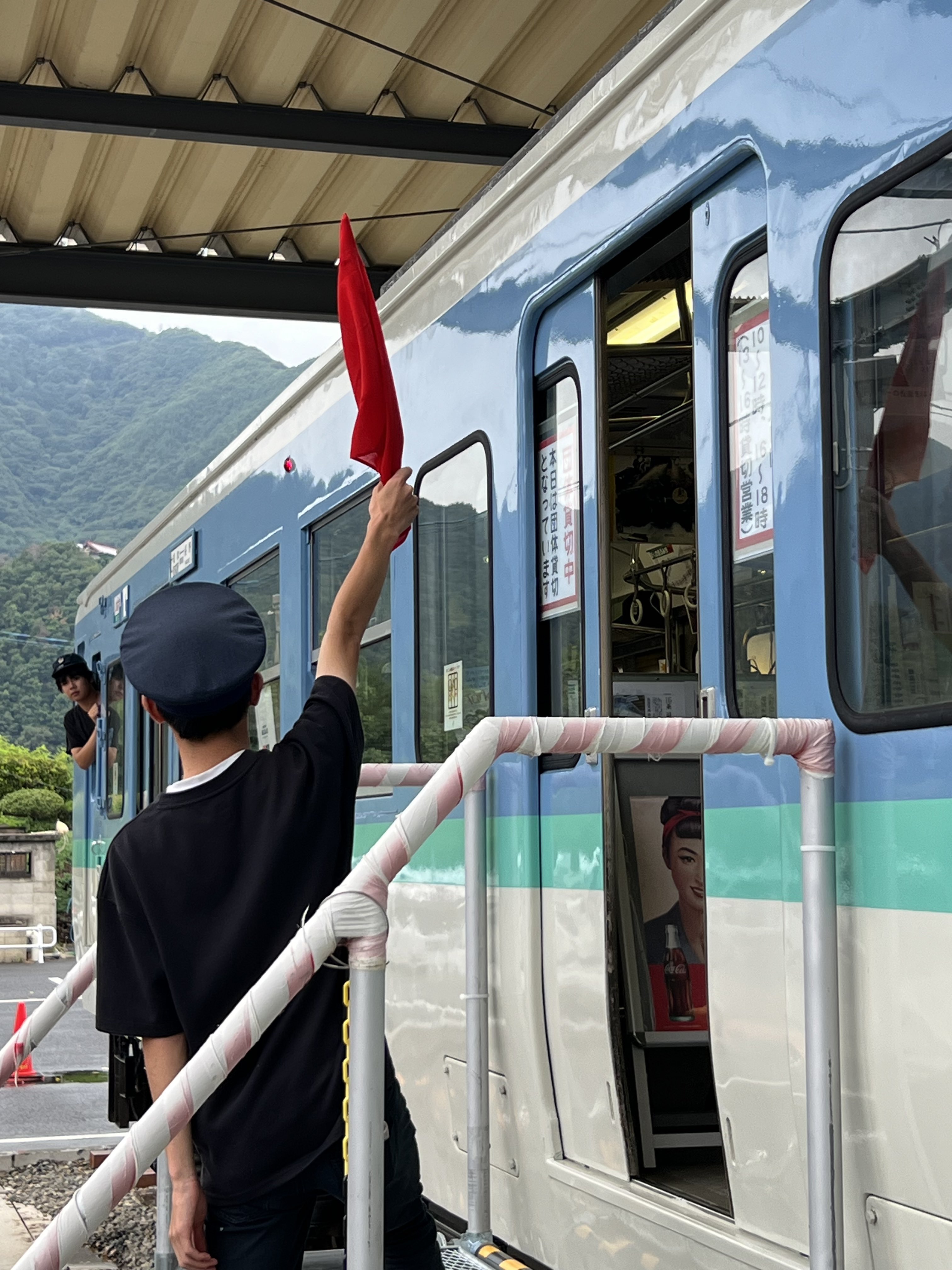 【鉄道部品】希少!!国鉄115系 乗降扉締切錠 鉄道部品】希少!!国鉄115系 乗降扉締切錠 - メルカリ