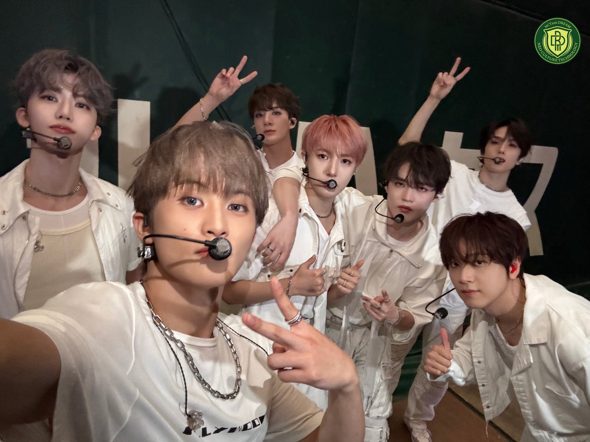 NCT DREAM チソン ミラー Amazon.co.jp: NCT DREAM ドリム 缶ミラー チソン : ホビー