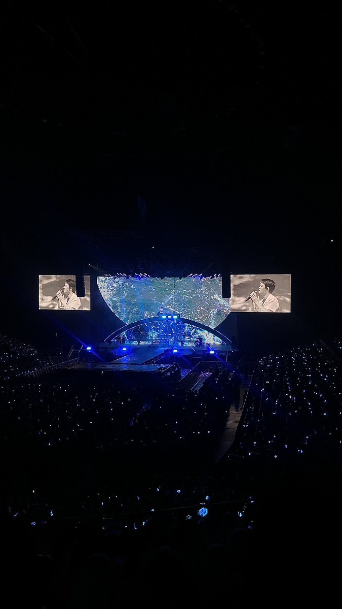 sooperfect_12's tweet photo. There’s a kind of beauty that stops time — and I was lucky enough to frame it.

📷: by me

#도경수 #dohkyungsoo #DO #EXO #ASIACONCERT_DOit #DO #디오 #EXO #엑소 #weareoneEXO #DOit #DO_DOit #DOinJKT #컴퍼니수수 #CompanySoosoo https://t.co/BTGrl9n9zS