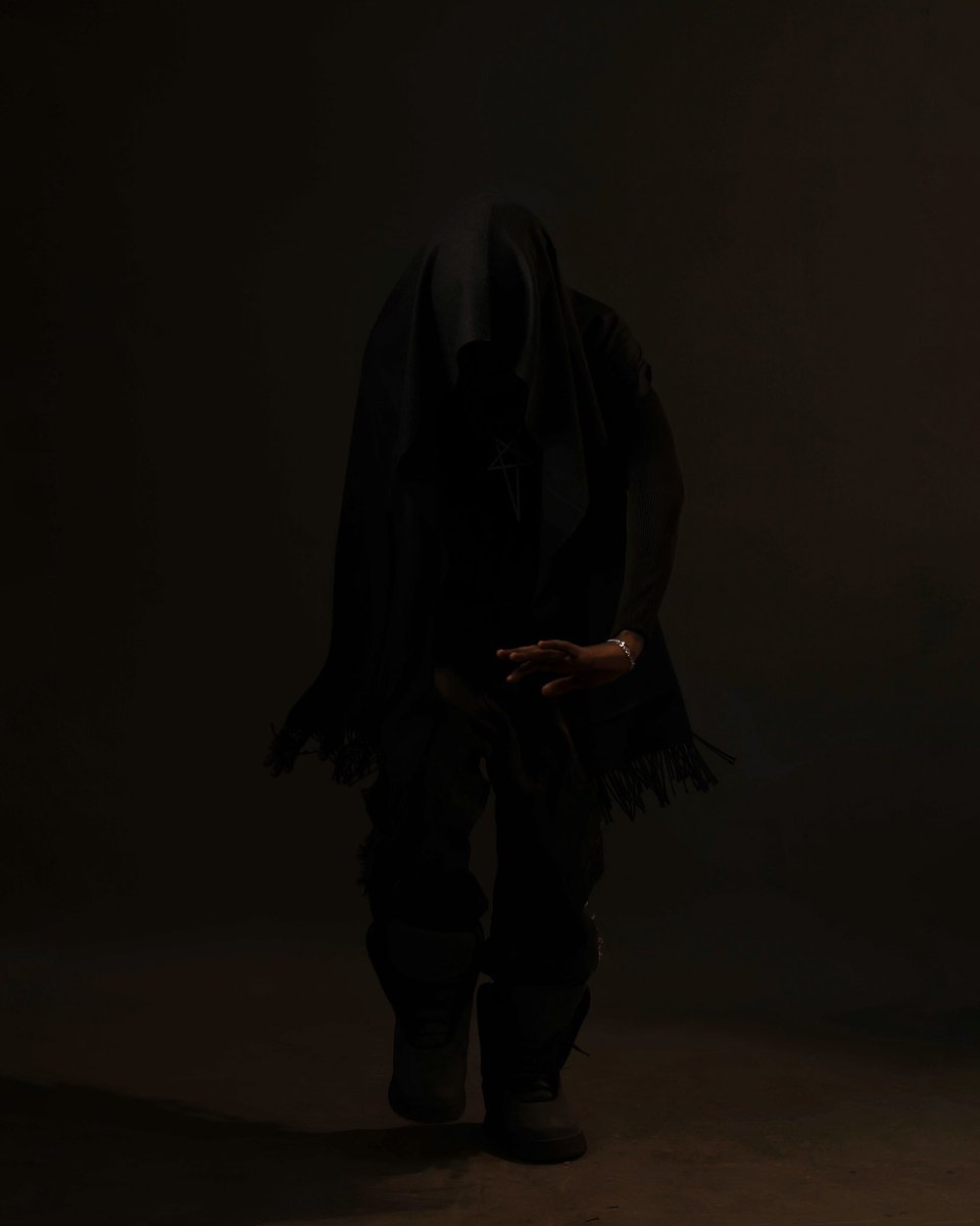 I came. I saw. And I made it weird👽