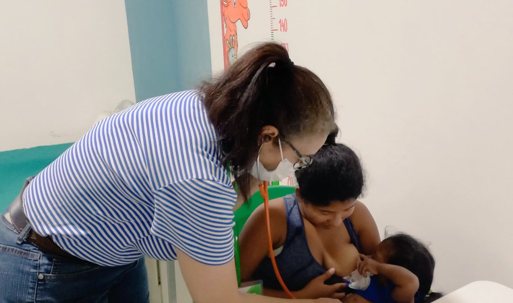 meals4hope's tweet photo. Estado Bolívar: Jornadas médicas materno-infantil: medicina general, ginecología, obstetricia, pediatría, nutrición. Equipos de salud junto a promotores comunitarios ... acercando la salud a las familias. https://t.co/7KeqRriUaZ