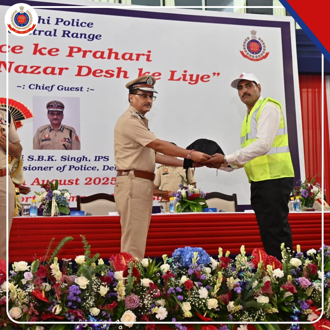 Delhi Police tweet media