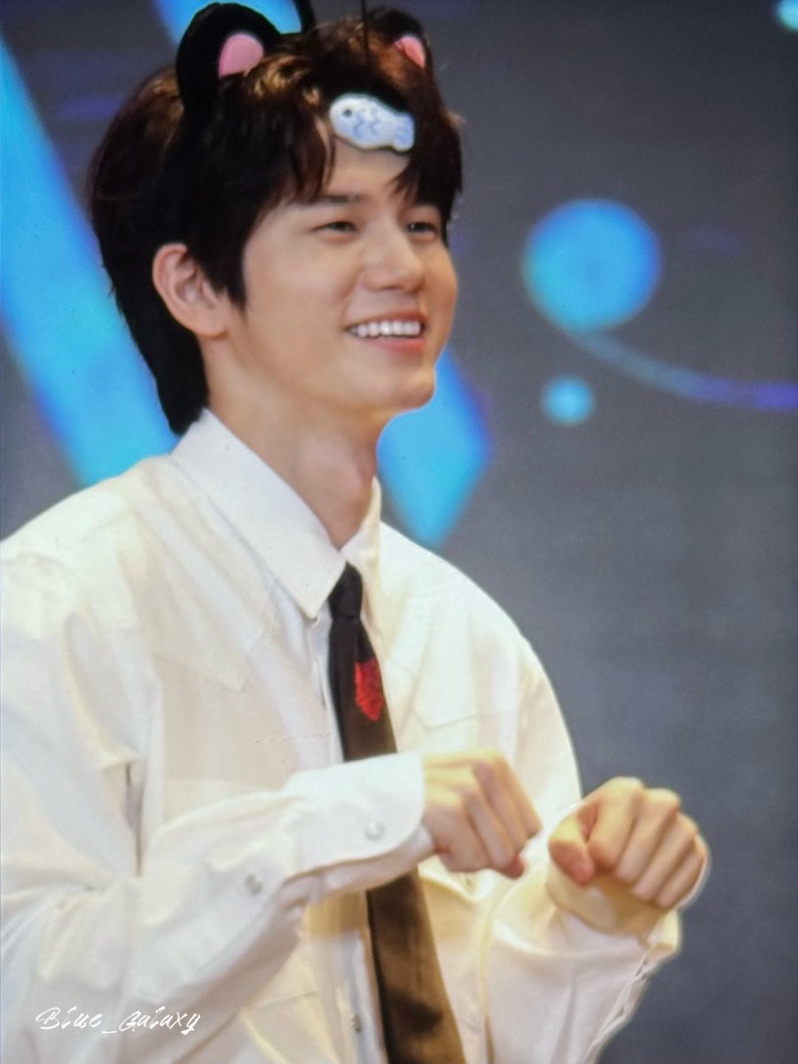 250810 상하이 팬싸
냥냥 펀치🐱

#ONGSEONGWU #옹성우