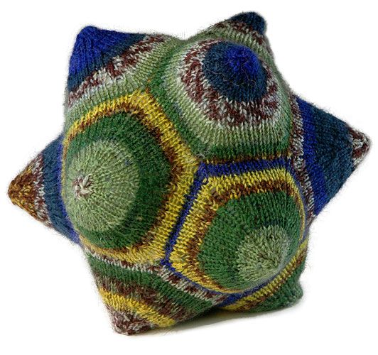 knithacker's tweet image. Free Patterns To Knit or Crochet An Amazing Asteroid Ball ... a Dandy Dodecahedron Like This Makes a Great Gift! 👉 buff.ly/QMeOoJ5 #knitting #crochet #freepattern