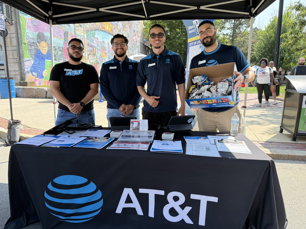 Randy, Franklin, Terell &amp; I had blast with our community at the Lynn Culture &amp; Arts Festival! 

By the way, 55+ was a huge hit!

<a href="/ChrisCamara84/">Christopher camara</a> <a href="/keroninc/">Keron Incarnato</a> <a href="/pnixnix/">Peter Nixon</a> <a href="/TheNEStates/">Northeast States</a> <a href="/Terell_ATT/">Terell Hector</a>