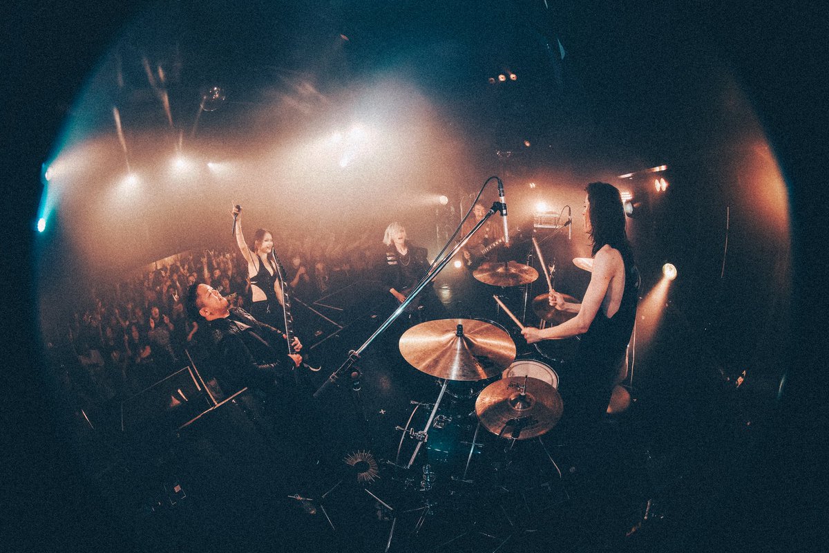 "Timeless Reverie" Tour Final
- Ayumu and Allen ラストショウ -

ご来場頂いた皆様、ありがとうございました！
また新たなステージと作品でお会いしましょう🤘

Ayumu, AllenそしてSerenity In Murderをこれからもよろしくお願い致します！