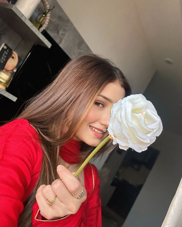 Good Evening X Mate's ❤️

Better to start small than never start at all.